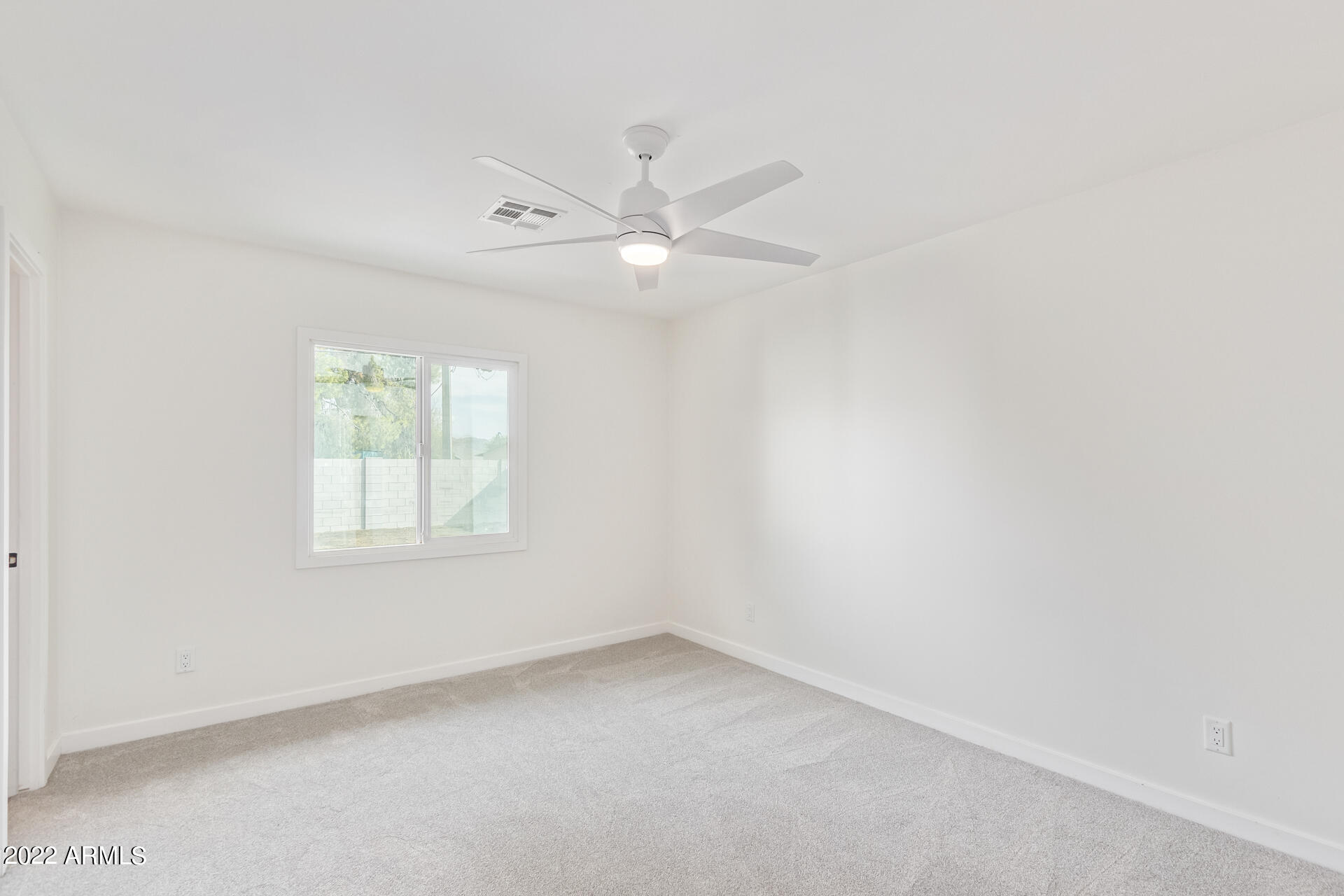 3459 East Presidio Road Phoenix, AZ 85032 - Photo 9 of 21 0015-15 Presideo 3459