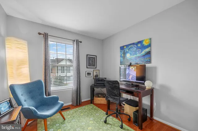 $639,900 | 44004 Florence Terrace, Ashburn, VA 20147