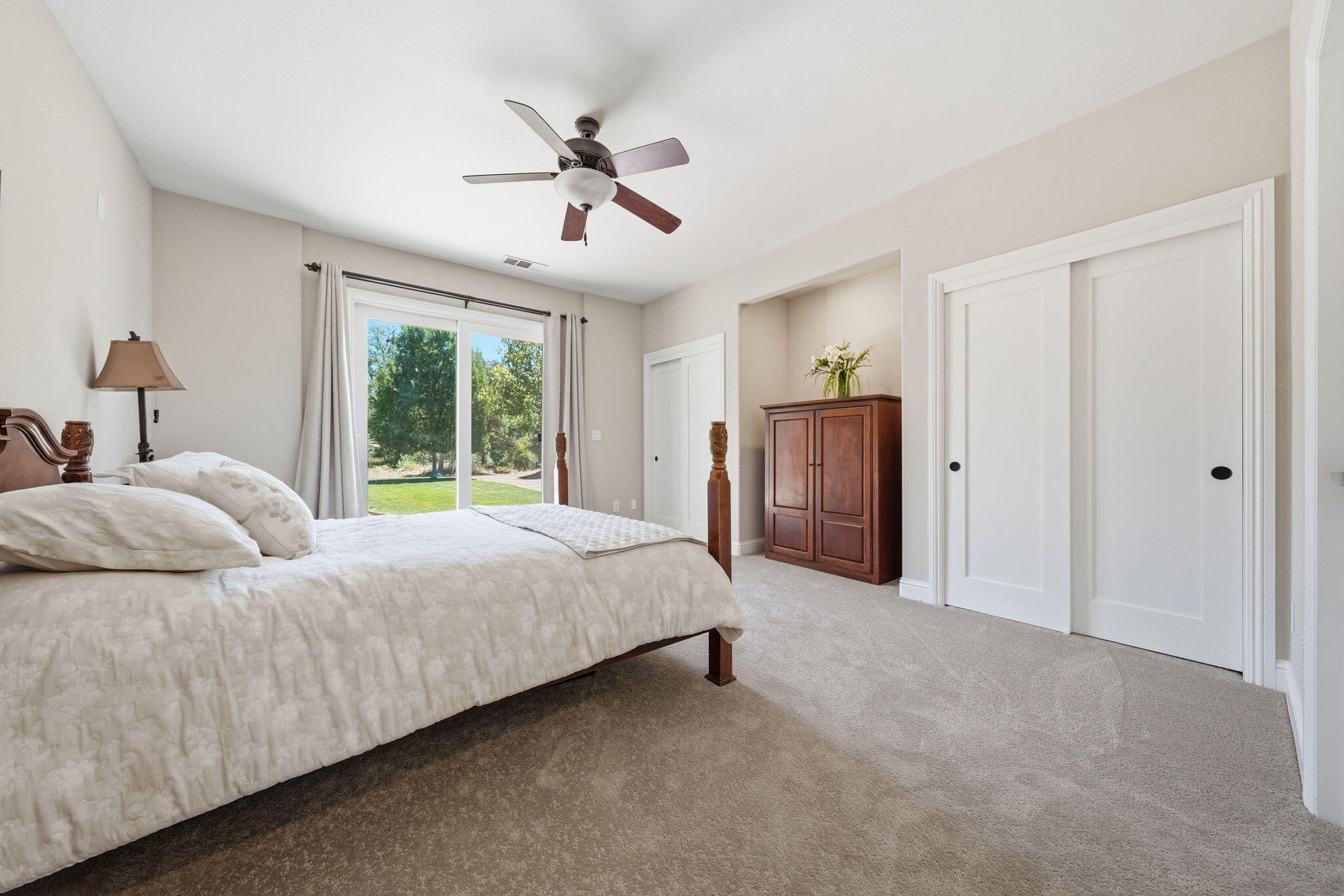 22171 Meyer Road Bella Vista, CA 96008 - Photo 14 of 25 24-web-or-mls-IMG-24-4