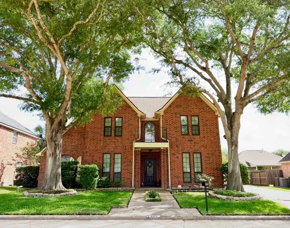 $389,000 | 608 Westview Terrace Drive, Sealy, TX 77474
