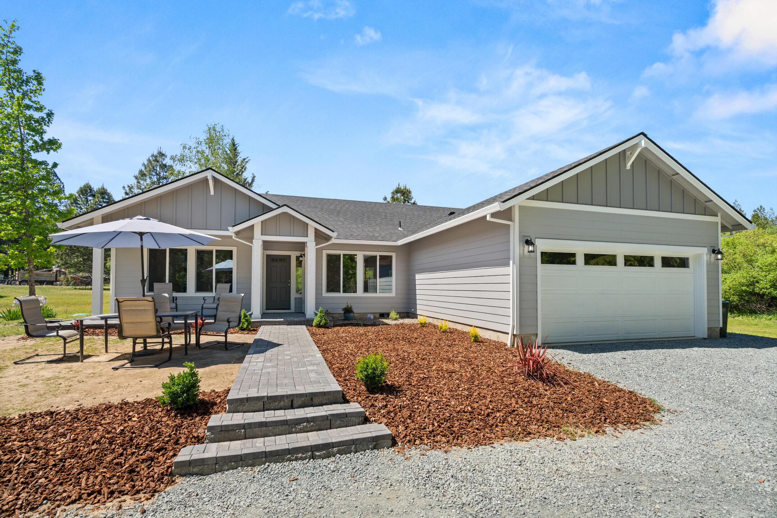 695 Minthorne Road Rogue River, OR 97537 - Photo 37 of 48 38_695 minthorne rd-22