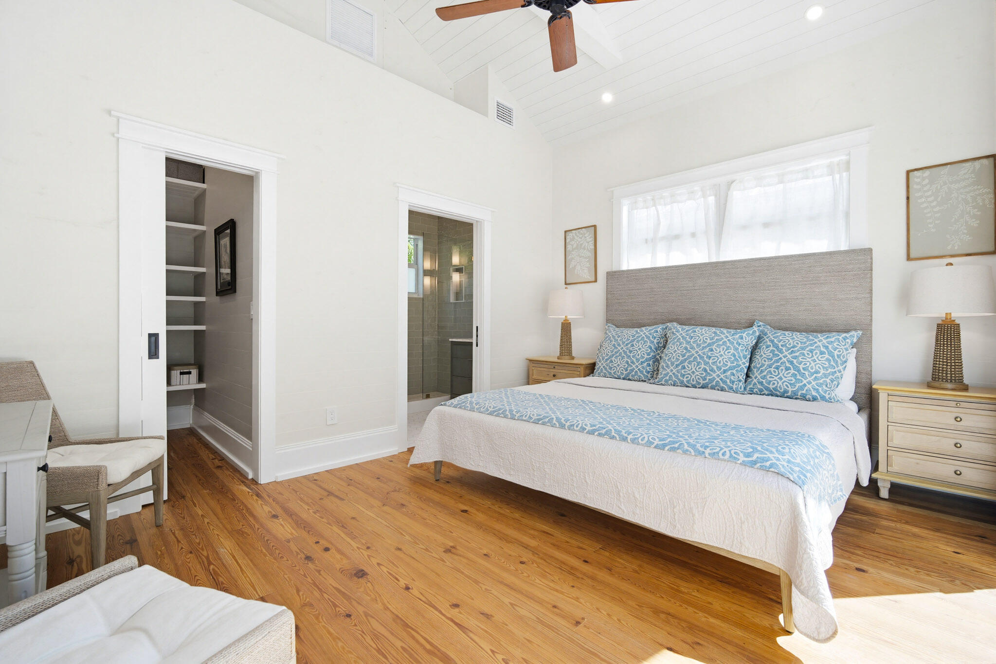 1230 South Street Key West, FL 33040 - Photo 28 of 60 a bedroom with a bed and a dresser