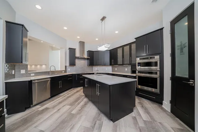 $1,175,000 | 8 Stoneridge Trail, Longview, TX 75605