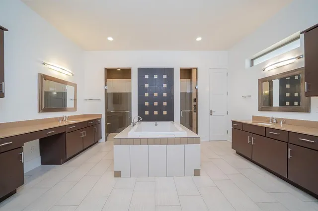 $1,175,000 | 8 Stoneridge Trail, Longview, TX 75605