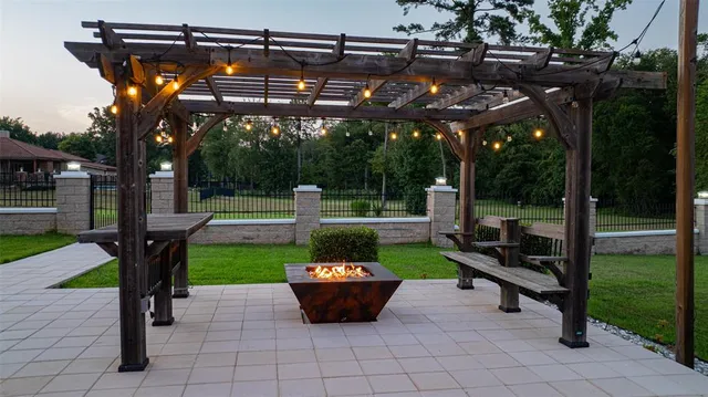 $1,175,000 | 8 Stoneridge Trail, Longview, TX 75605