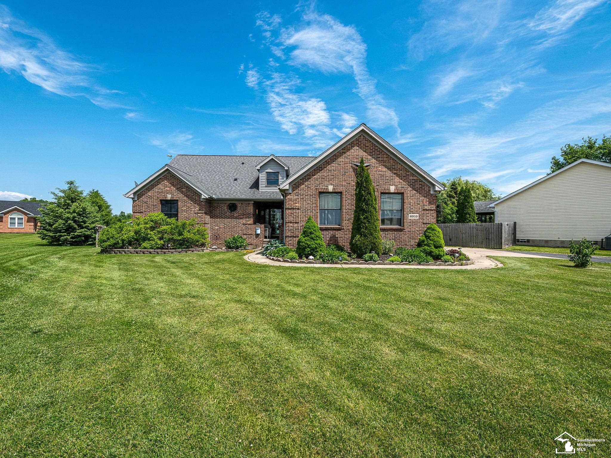 8910 Baldwin Road Monroe, MI 48162 - Photo 1 of 59