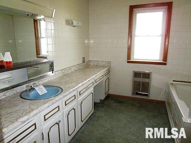 6225 South Cameron Lane Mapleton, IL 61547 - Photo 11 of 15