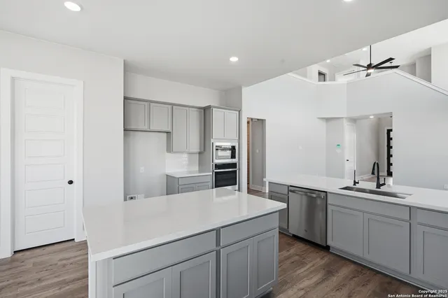 $579,800 | 245 Hidalgo, Boerne, TX 78006