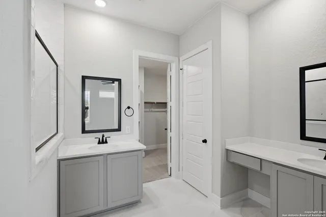 $579,800 | 245 Hidalgo, Boerne, TX 78006