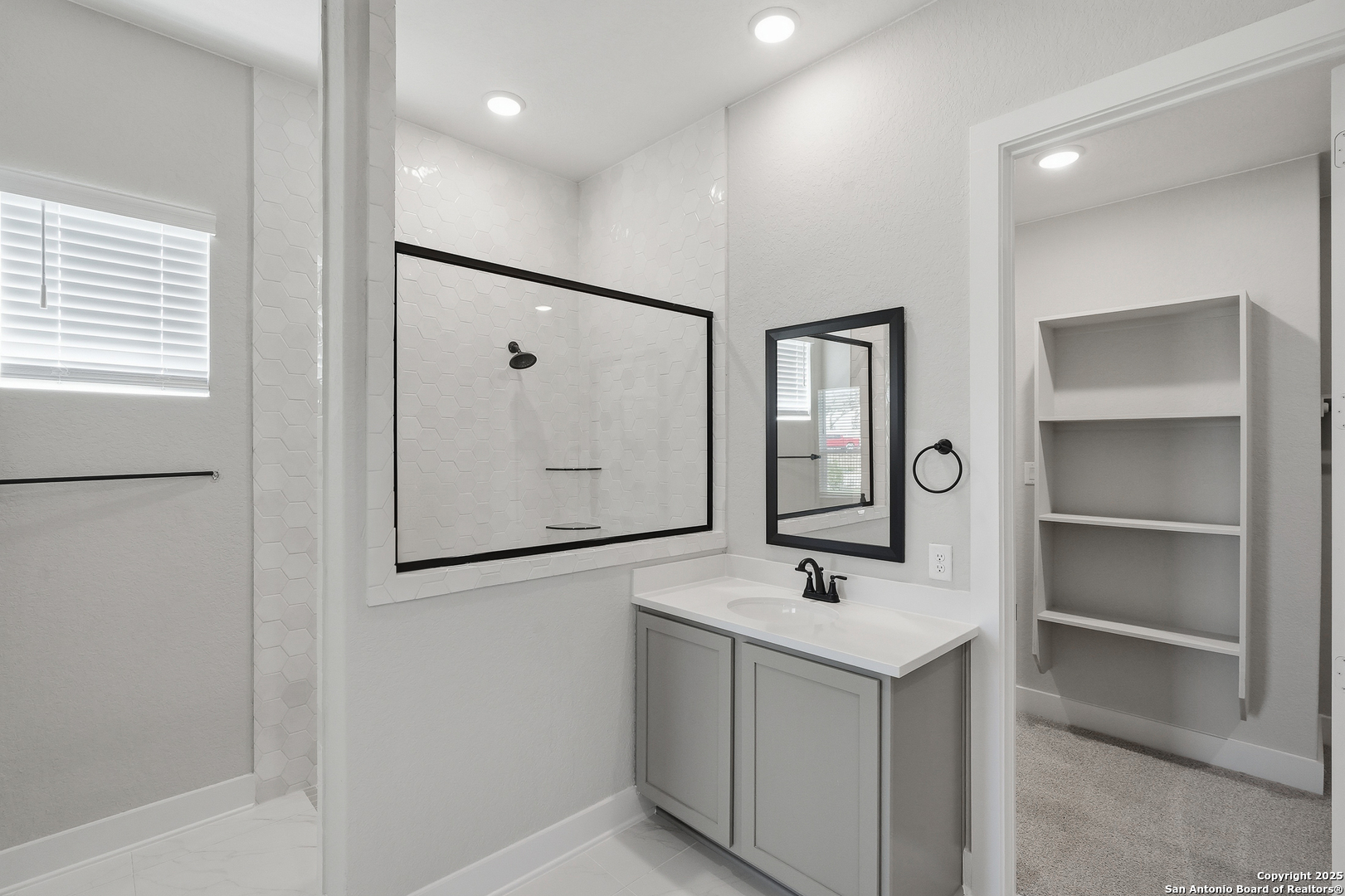 245 Hidalgo Boerne, TX 78006 - Photo 27 of 56