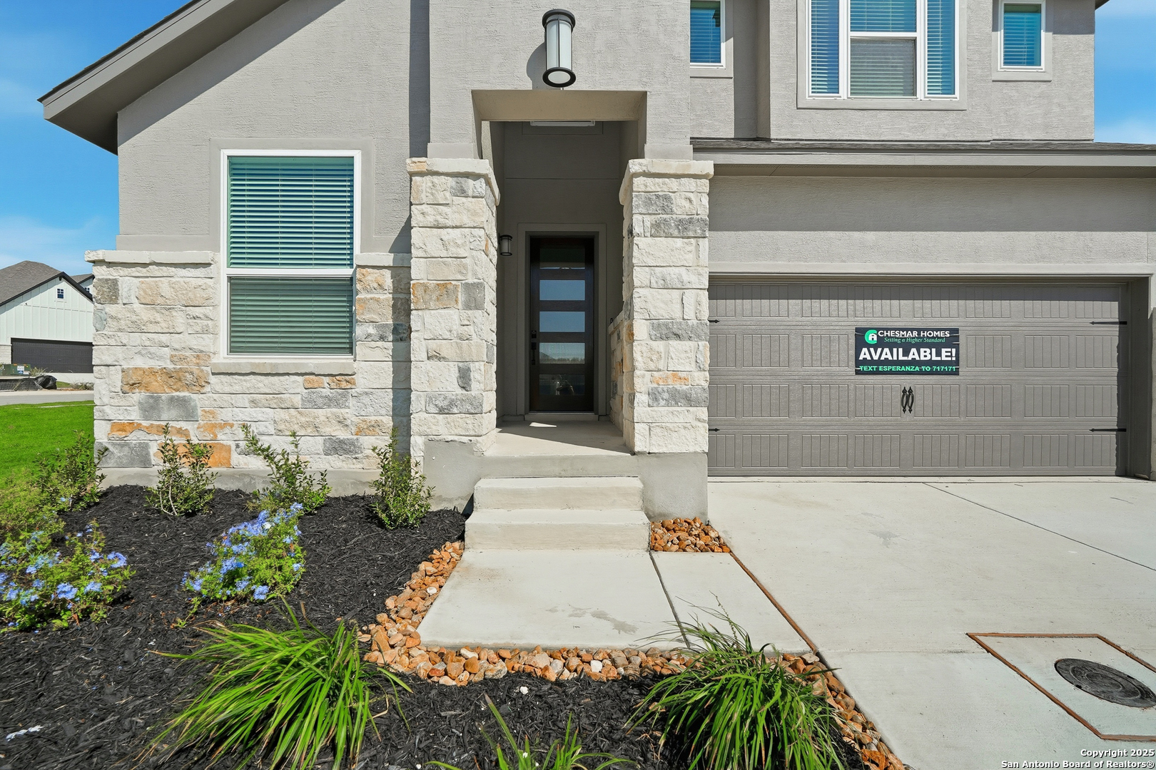 245 Hidalgo Boerne, TX 78006 - Photo 5 of 56