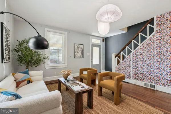 $349,999 | 151 Greenwood Avenue, Wyncote, PA 19095