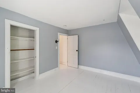 $349,999 | 151 Greenwood Avenue, Wyncote, PA 19095