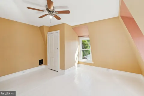 $349,999 | 151 Greenwood Avenue, Wyncote, PA 19095
