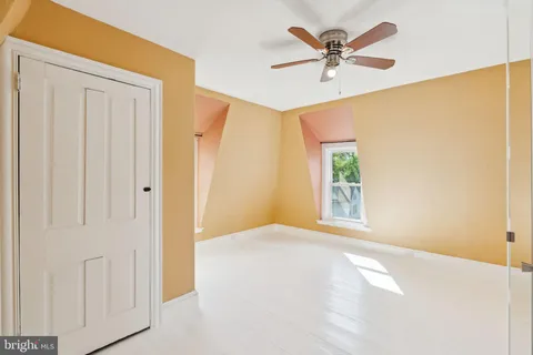 $349,999 | 151 Greenwood Avenue, Wyncote, PA 19095