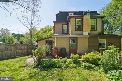 $349,999 | 151 Greenwood Avenue, Wyncote, PA 19095