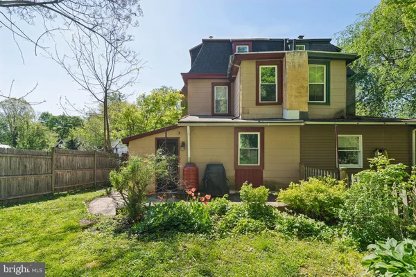 $349,999 | 151 Greenwood Avenue, Wyncote, PA 19095