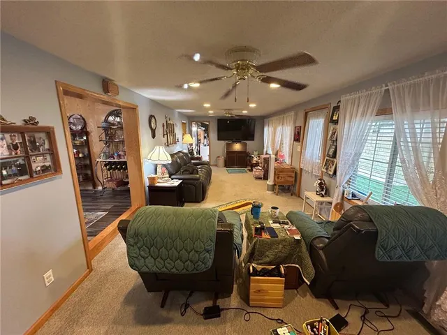 $249,500 | 14461 East Bb Highway, Nevada, MO 64772