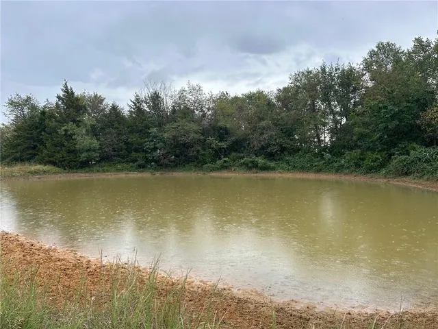 $249,500 | 14461 East Bb Highway, Nevada, MO 64772