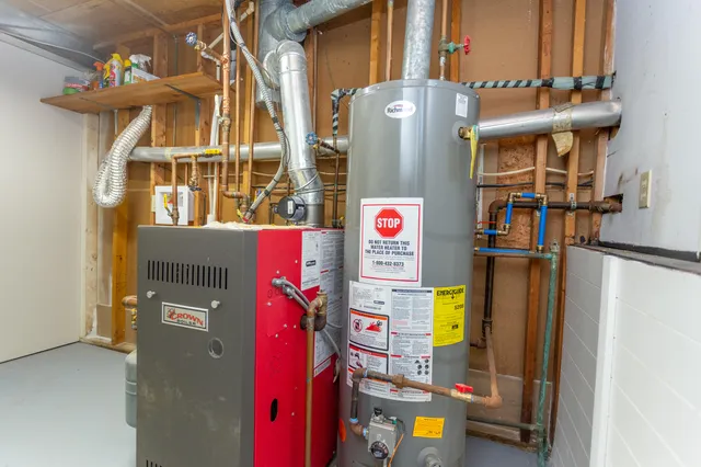 a front view of a building with traffic lights