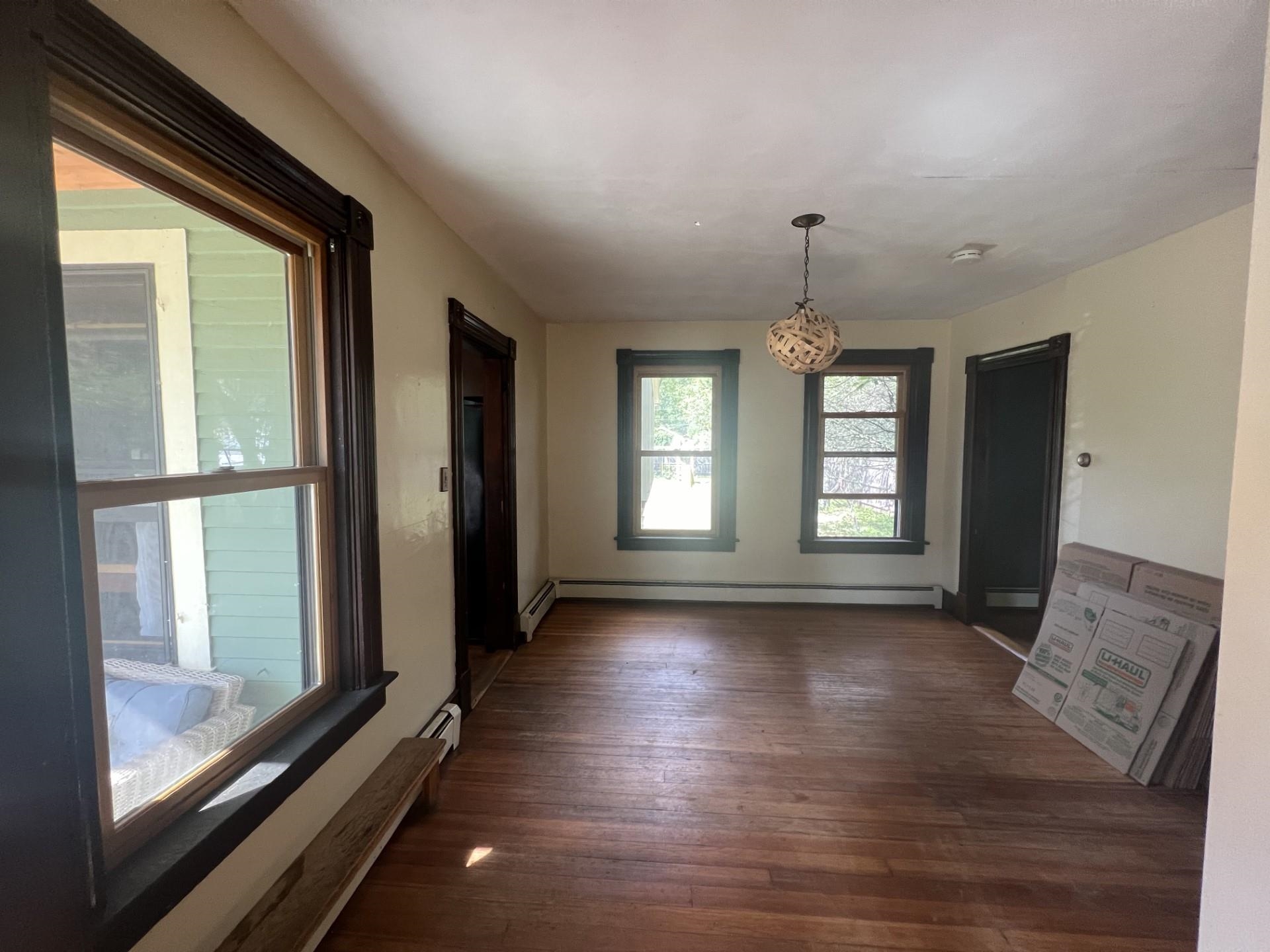 58 Russell Street Keene, NH 03431 - Photo 6 of 20 Gallery Image 6
