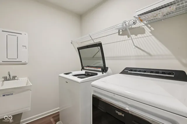 $444,900 | 6843 Sable Point Drive, Brownsburg, IN 46112