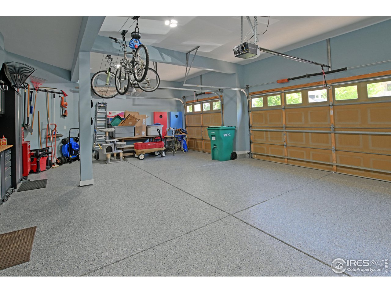 8113 Northstar Drive Windsor, CO 80528 - Photo 34 of 40 a view of a garage