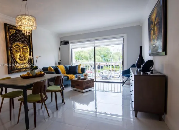 $250,000 | 1650 Northeast 115th Street, Unit 302, Miami, FL 33181