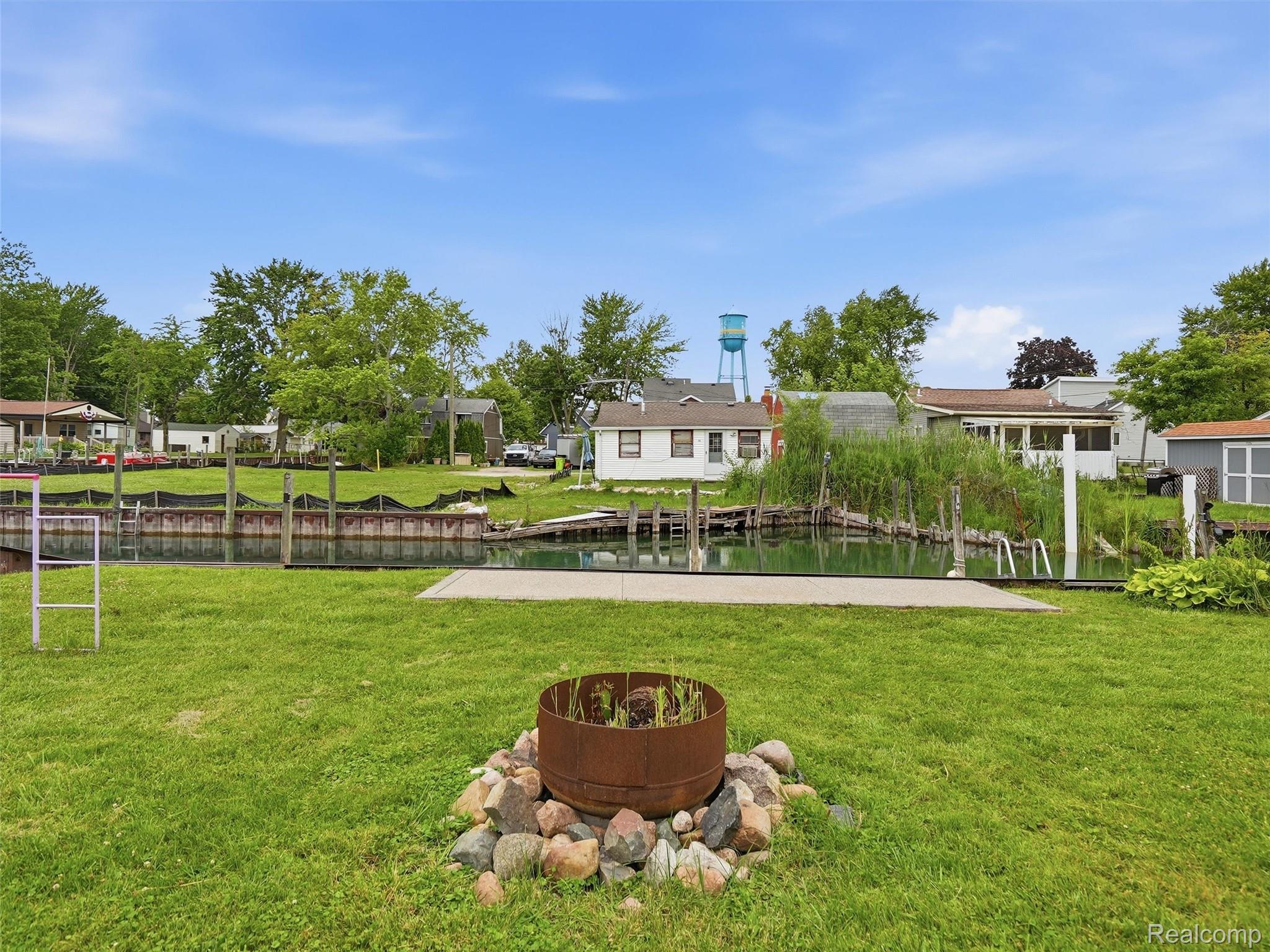 117 Kenyon Road Algonac, MI 48001 - Photo 43 of 47 57-DSC00733.jpg