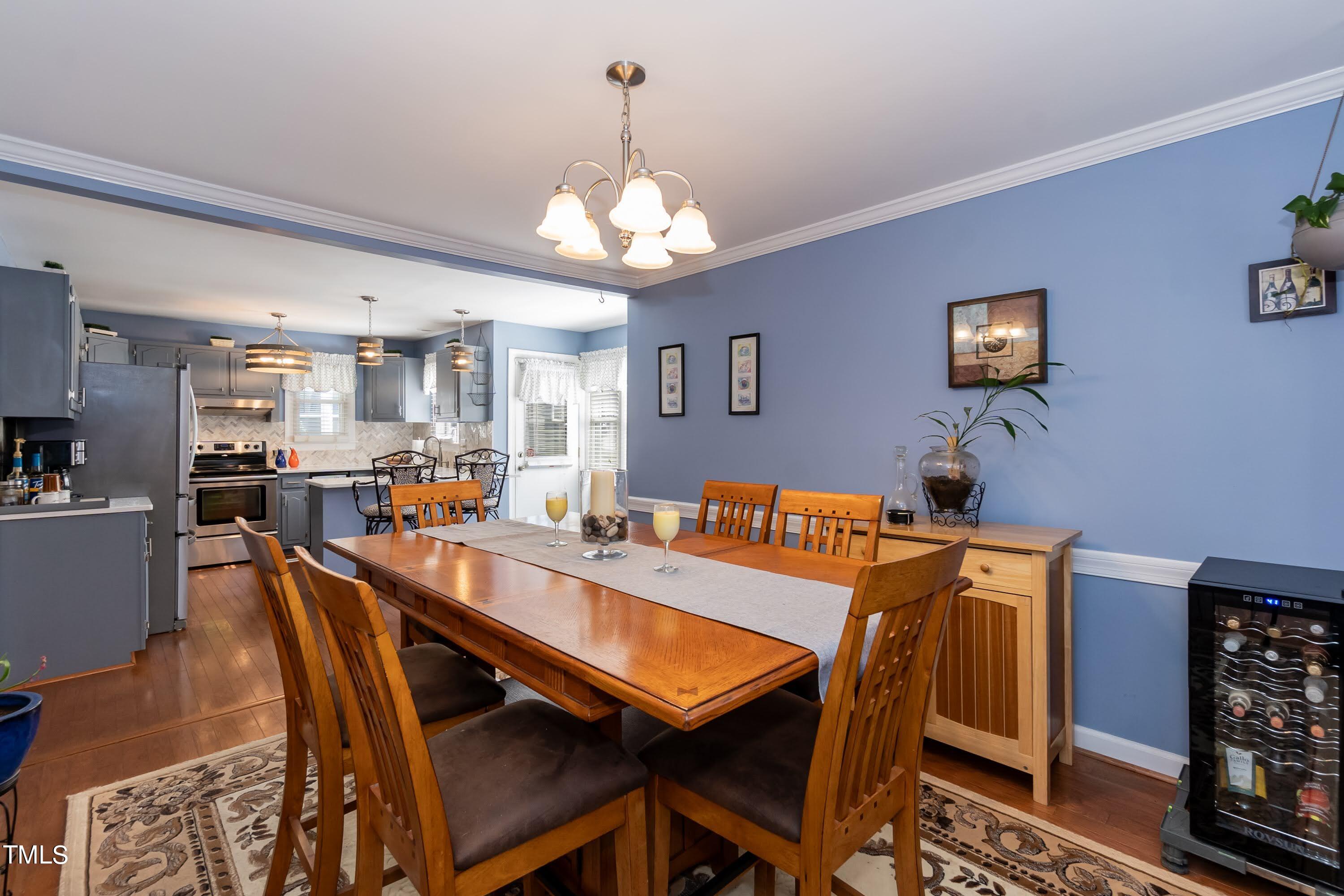 5909 Sentinel Drive Raleigh, NC 27609 - Photo 9 of 31 Dining