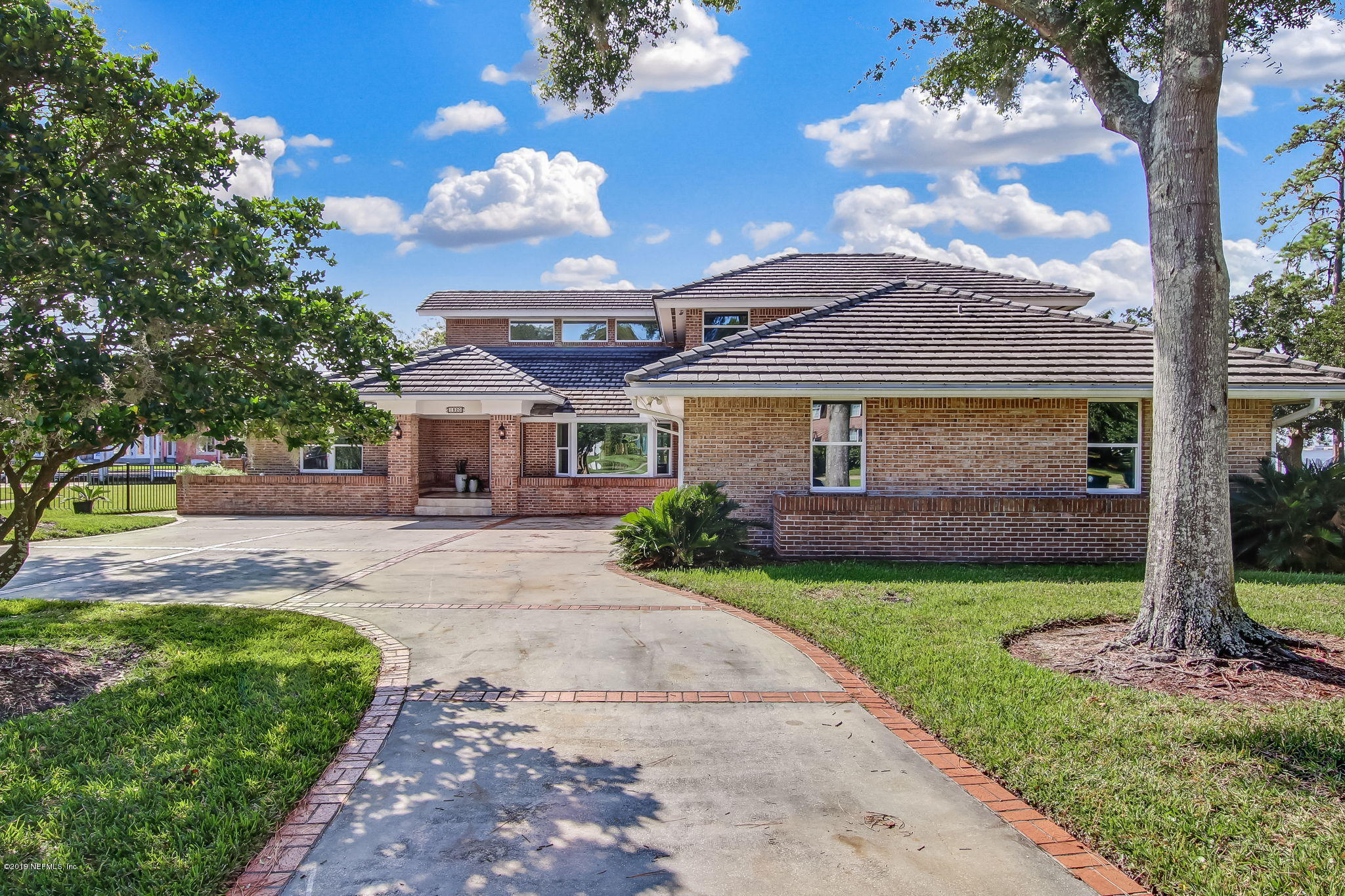 1820 Christopher Point Road South Jacksonville, FL 32217 - Photo 2 of 85 1820 Christopher Pt Dr S