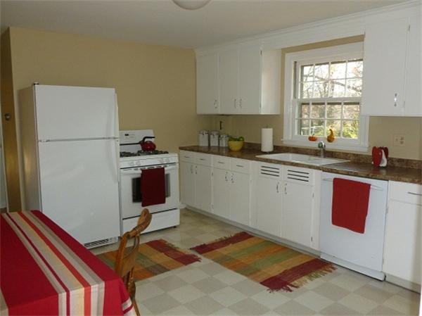 10 Moore Road Westford, MA 01886 - Photo 3 of 22 Gallery Image 3