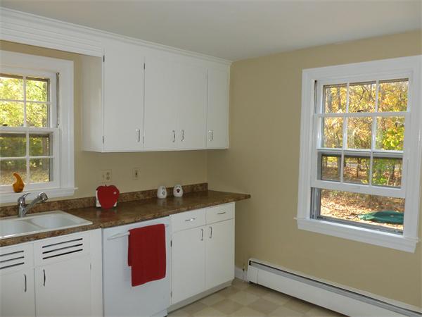 10 Moore Road Westford, MA 01886 - Photo 6 of 22 Gallery Image 6