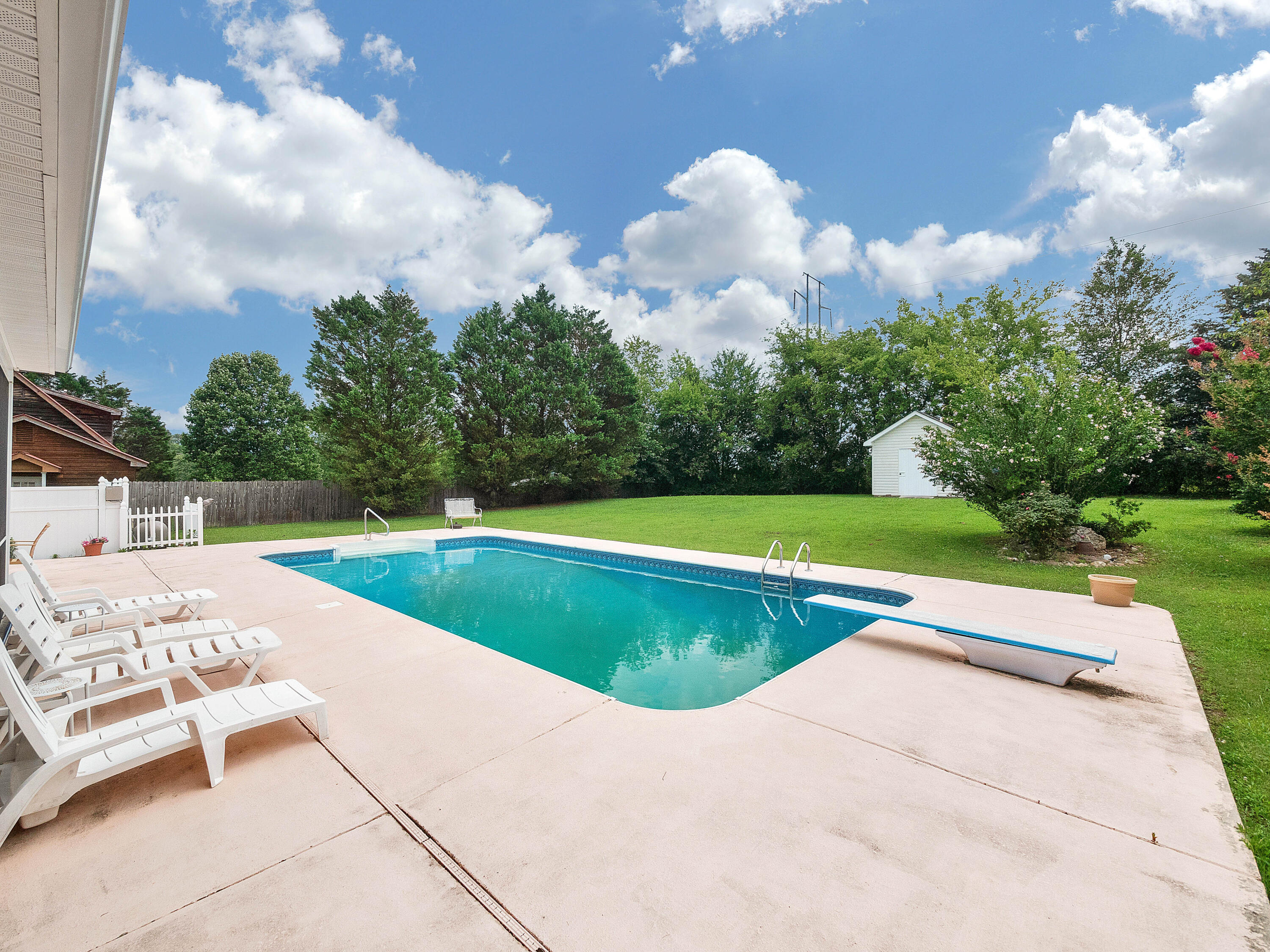 411 Dedmon Road Ringgold, GA 30736 - Photo 8 of 25 411_Dedmon-20