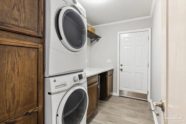 $649,900 | 9772 Misty Meadow Lane, Navarre, FL 32566