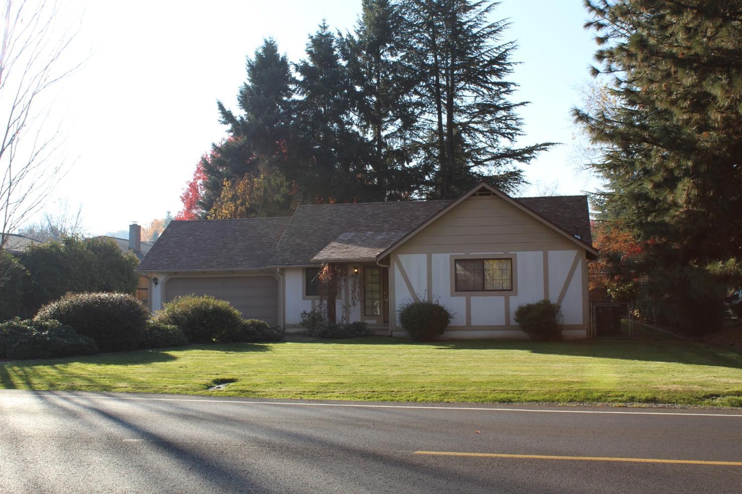 2130 Spring Street Medford, OR 97504 - Photo 2 of 26 Additional Photo