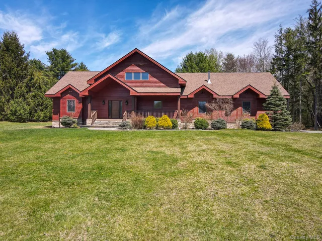 $1,375,000 | 58 Deer Meadow Road, White Lake, NY 12786