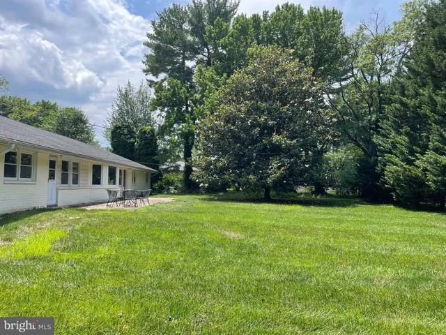 $785,000 | 402 Ivy Church Road, Lutherville-Timonium, MD 21093