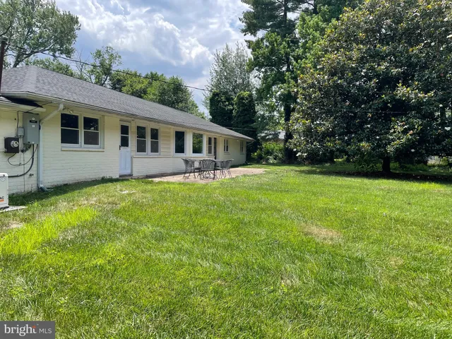 $785,000 | 402 Ivy Church Road, Lutherville-Timonium, MD 21093