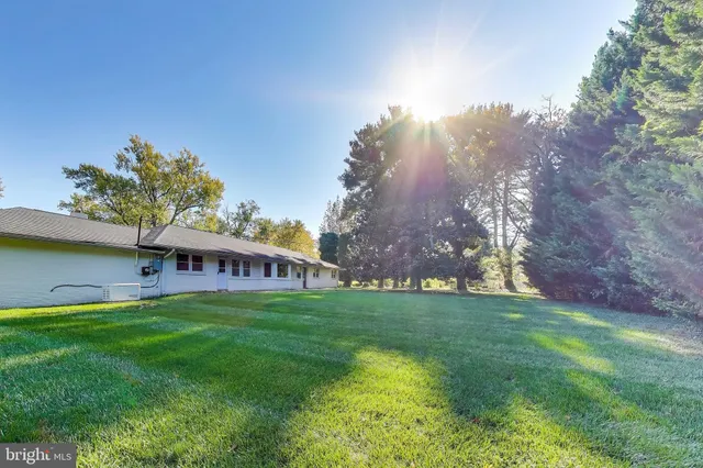 $785,000 | 402 Ivy Church Road, Lutherville-Timonium, MD 21093