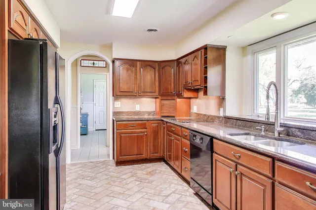 $785,000 | 402 Ivy Church Road, Lutherville-Timonium, MD 21093