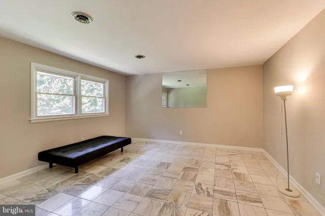 $785,000 | 402 Ivy Church Road, Lutherville-Timonium, MD 21093