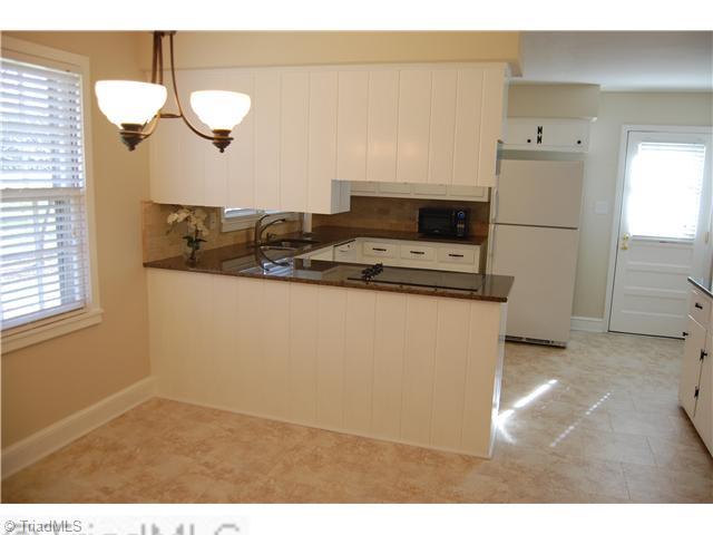 691 Chester Road Winston-Salem, NC 27104 - Photo 8 of 16 Breakfast. Breakfast area off kitchen.
