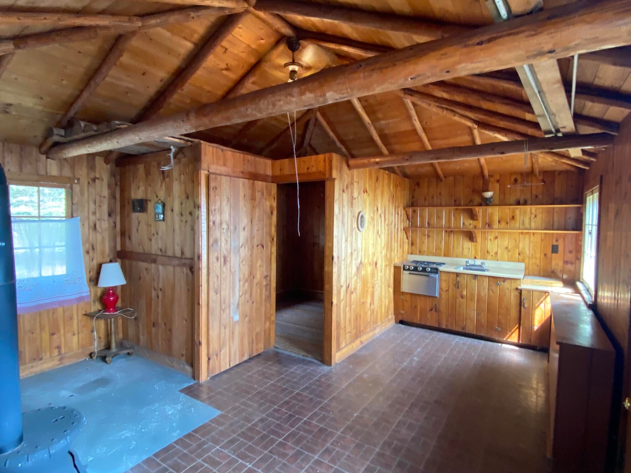 9398 North Whitefish Point Road Paradise, MI 49768 - Photo 38 of 54 Gallery Image 38