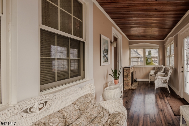 960 Moessner Avenue Union, NJ 07083 - Photo 2 of 29