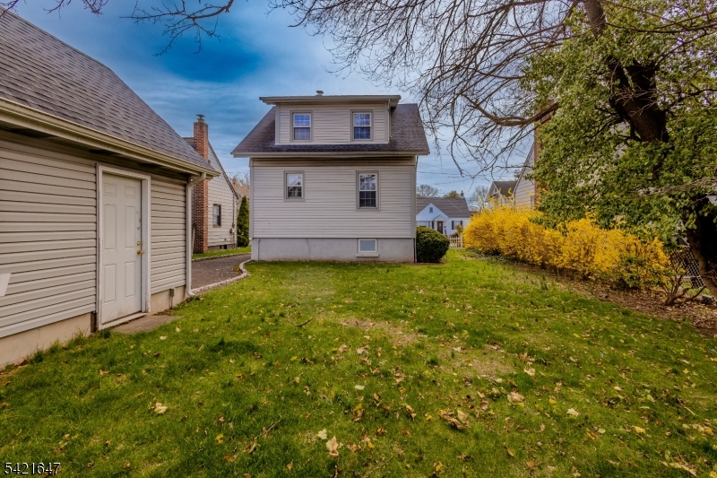 960 Moessner Avenue Union, NJ 07083 - Photo 28 of 29