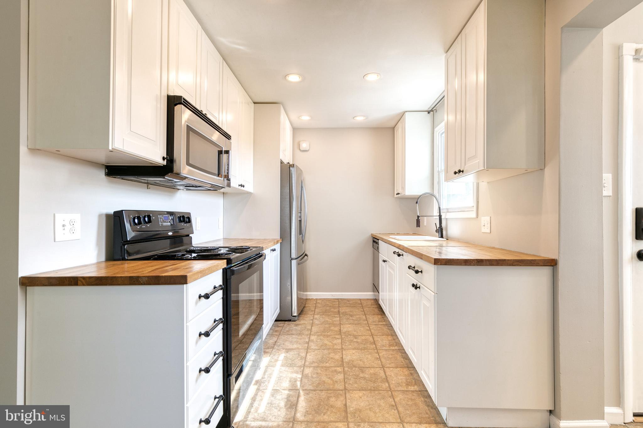 806 Templecliff Road Baltimore, MD 21208 - Photo 13 of 32