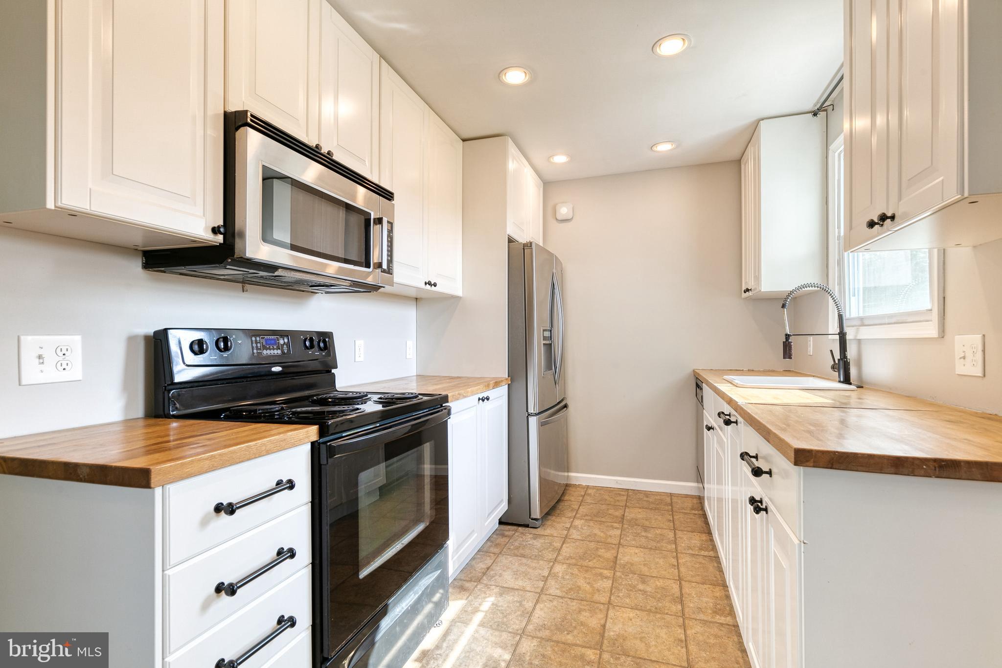 806 Templecliff Road Baltimore, MD 21208 - Photo 14 of 32