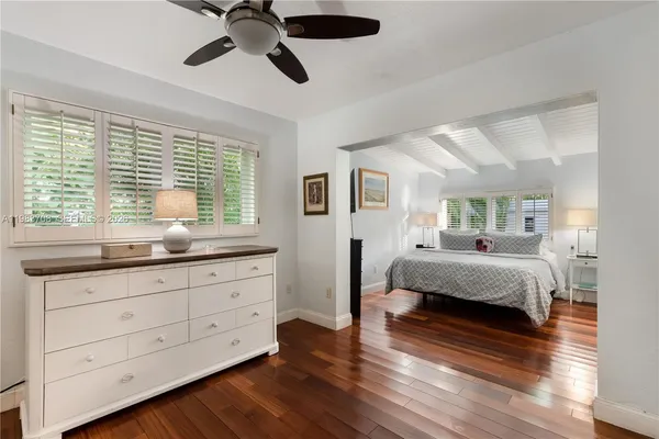 $3,400,000 | 310 Greenwood Drive, Key Biscayne, FL 33149