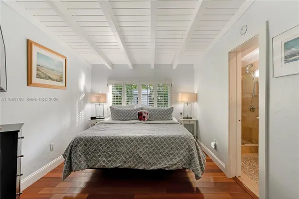 $3,400,000 | 310 Greenwood Drive, Key Biscayne, FL 33149